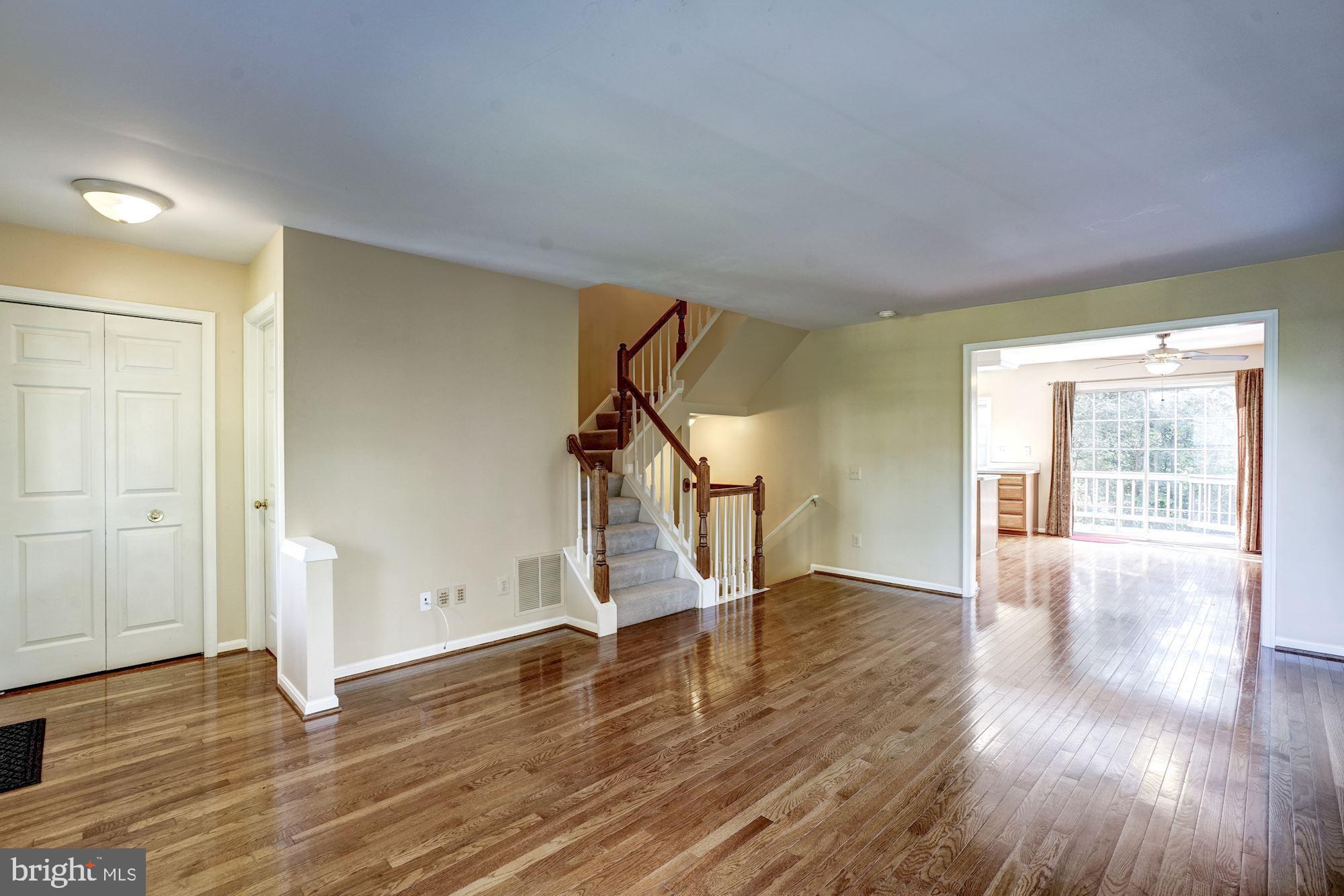 43315 Parlor Square Ashburn, VA 20147 - Photo 4 of 30