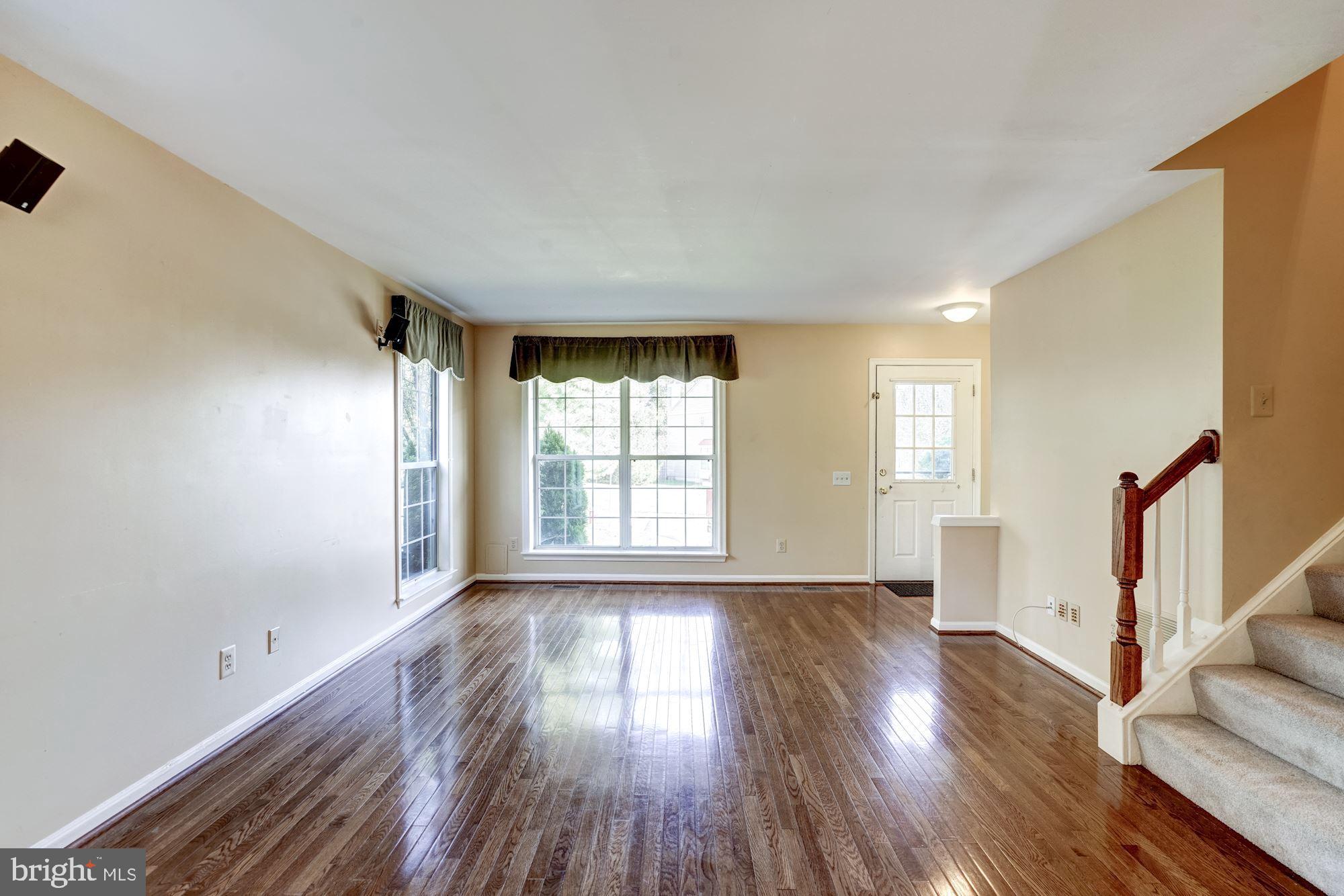 43315 Parlor Square Ashburn, VA 20147 - Photo 5 of 30