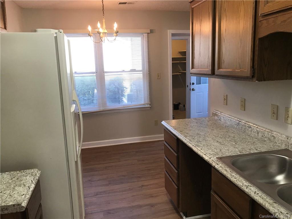 1256 India Hook Road Rock Hill, SC 29732 - Photo 5 of 11 Gallery Image 5