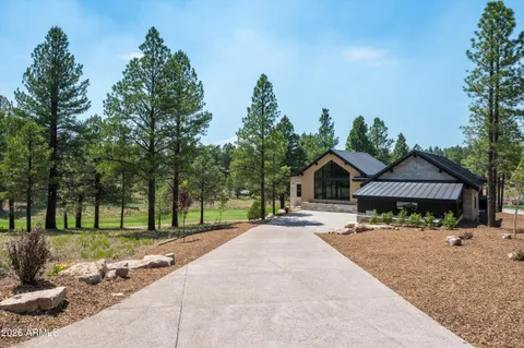 $7,295,000 | 2911 South Solitaires Canyon Drive, Flagstaff, AZ 86005