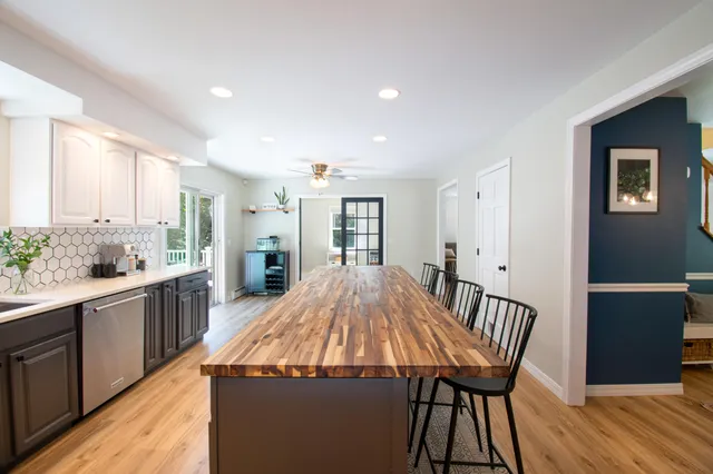 $699,900 | 55 Sand Hill Drive, Durham, ME 04222