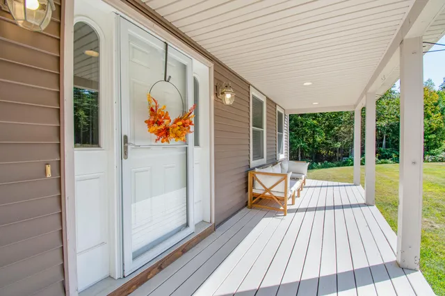 $699,900 | 55 Sand Hill Drive, Durham, ME 04222