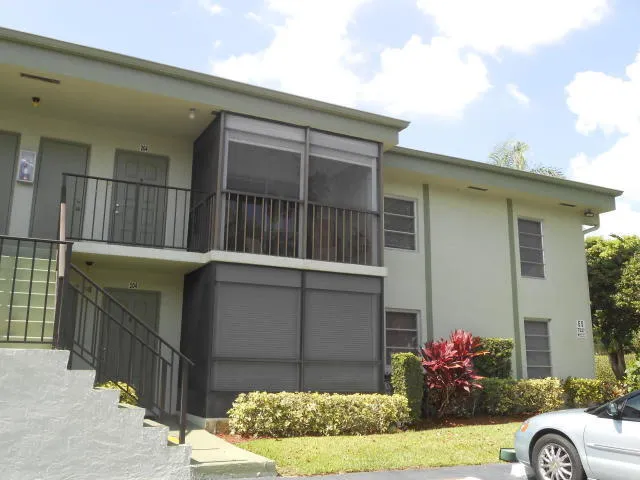 a house view with a outdoor space