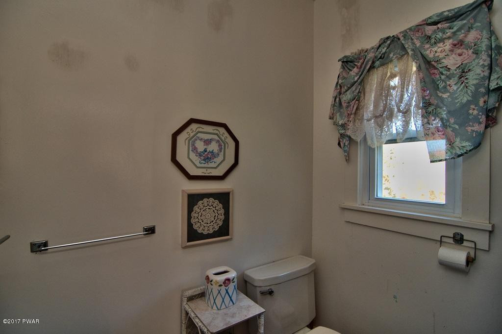 1111 Avoy Road Lakeville, PA 18438 - Photo 82 of 108