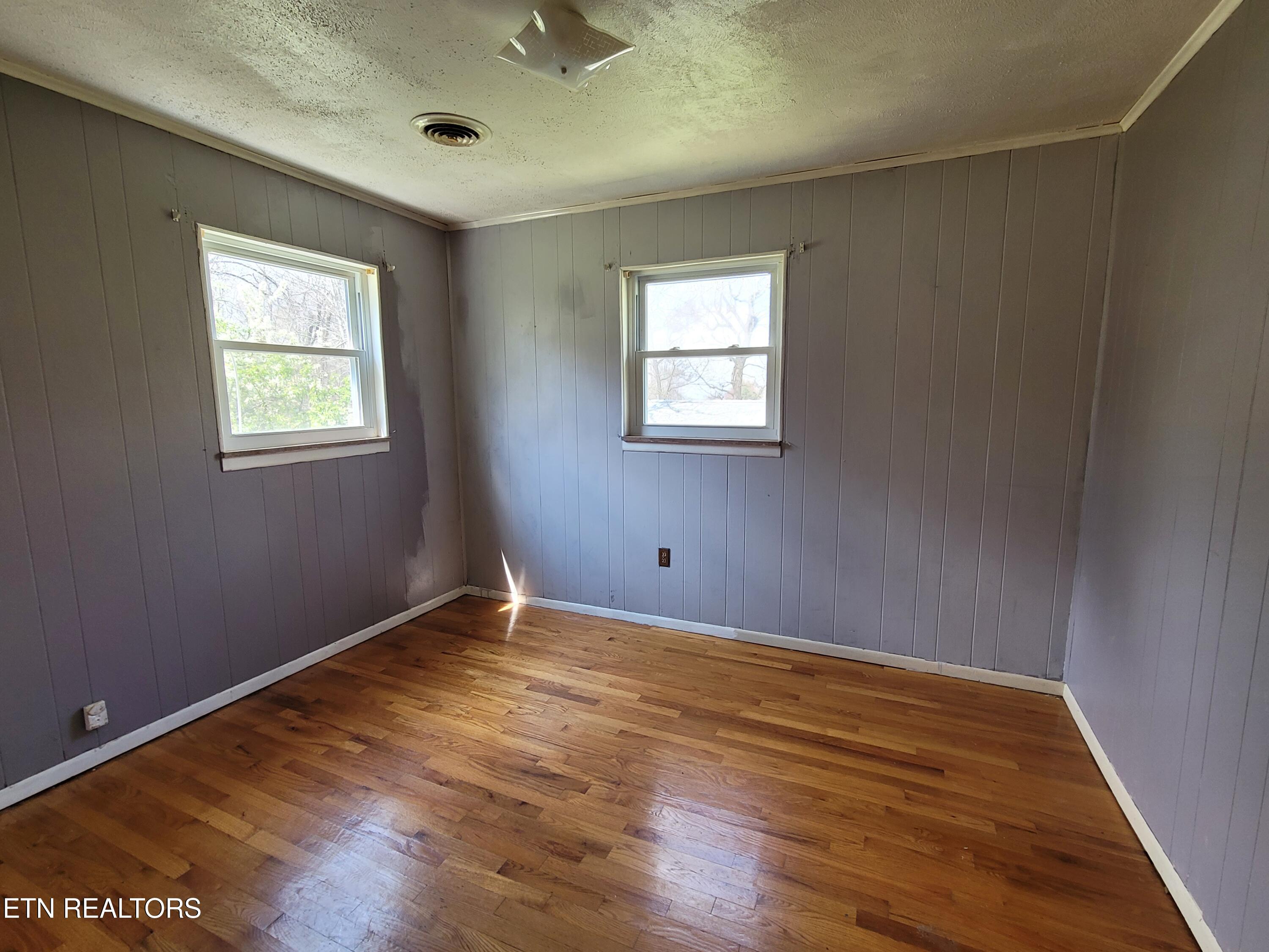 1395 Bluets Road Newport, TN 37821 - Photo 13 of 18 20260326_143432