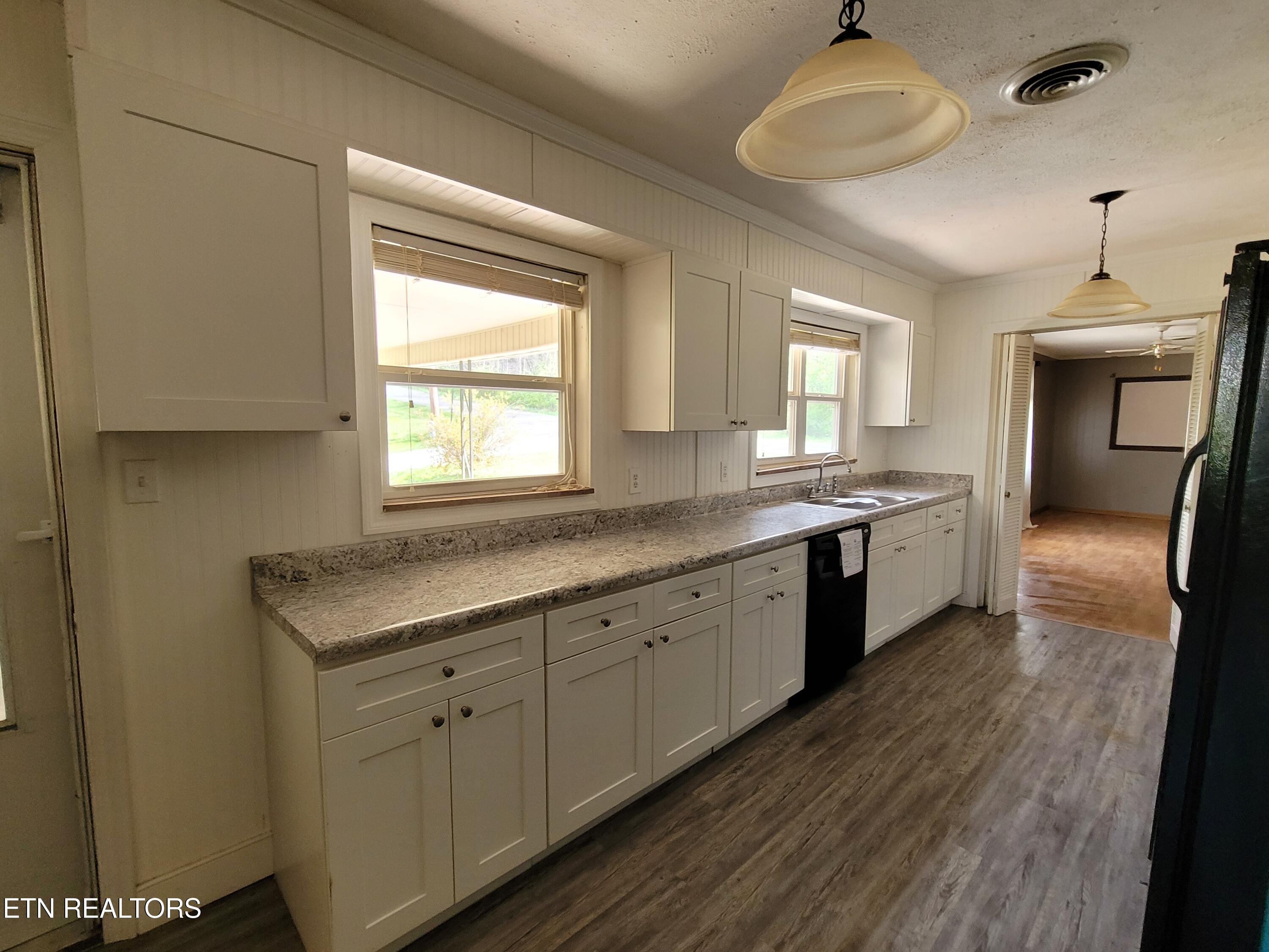 1395 Bluets Road Newport, TN 37821 - Photo 7 of 18 20260326_143235