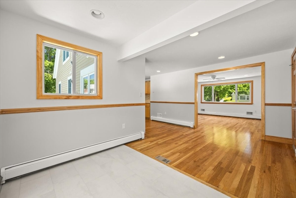 3 Selwyn Road Braintree, MA 02184 - Photo 7 of 42