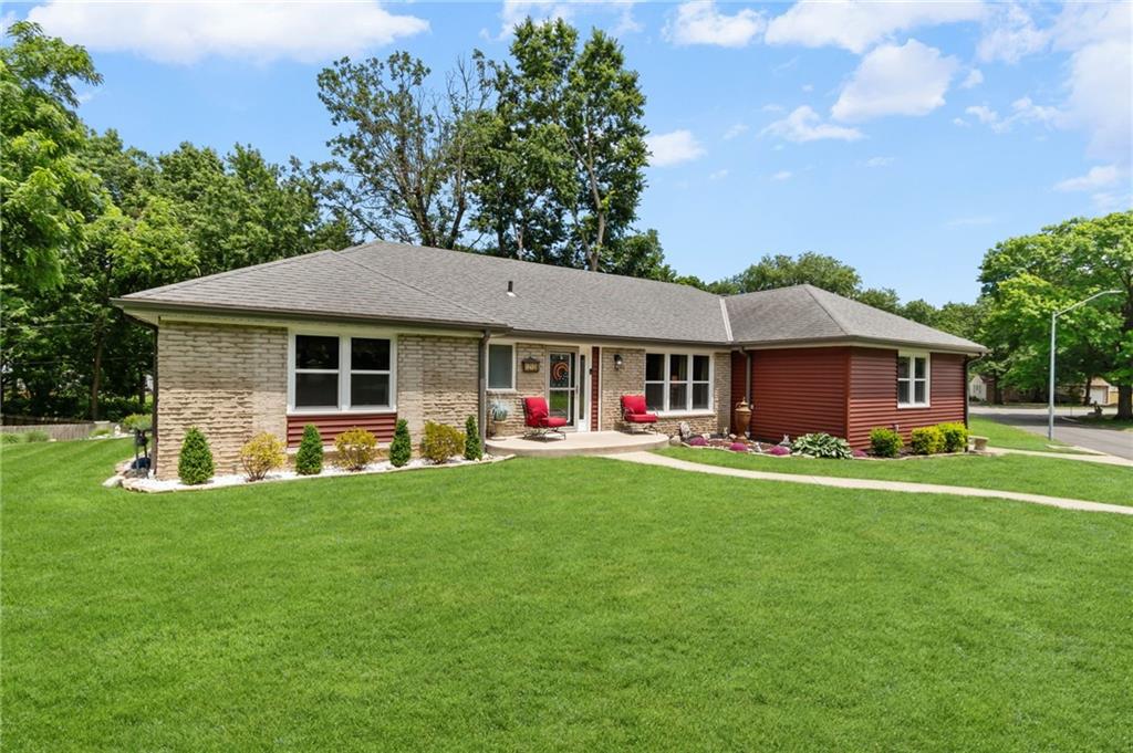 12108 Oak Ridge Road Independence, MO 64052 - Photo 4 of 66