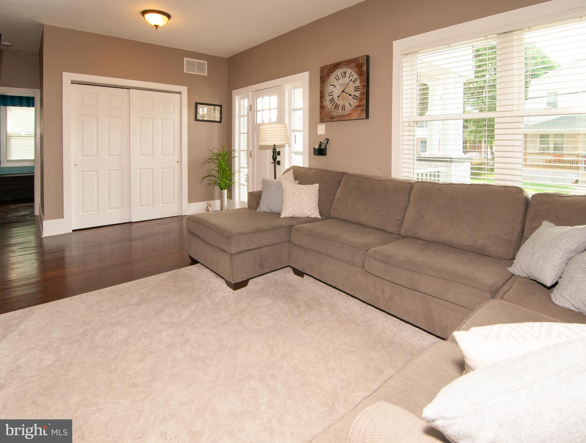21 Dallas Road Willow Grove, PA 19090 - Photo 12 of 35 Gallery Image 12