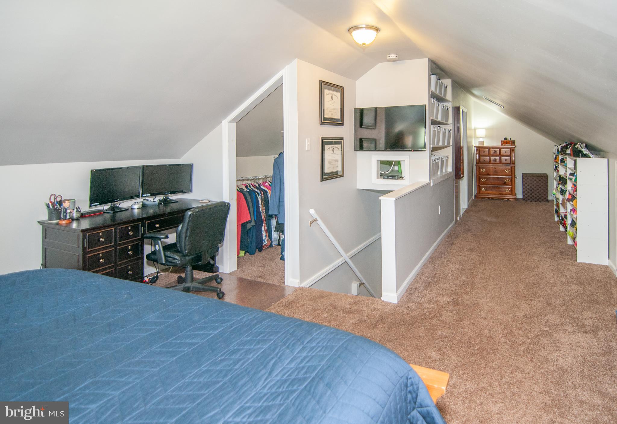 21 Dallas Road Willow Grove, PA 19090 - Photo 25 of 35 Primary Bedroom