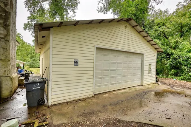 $305,000 | 5011 Penfield Road, Union Point, GA 30669