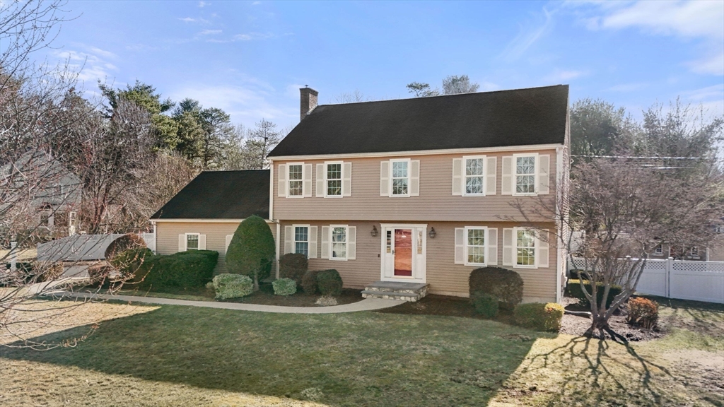 21 Worcester Road Norfolk, MA 02056 - Photo 2 of 40 front view of a house with a yard