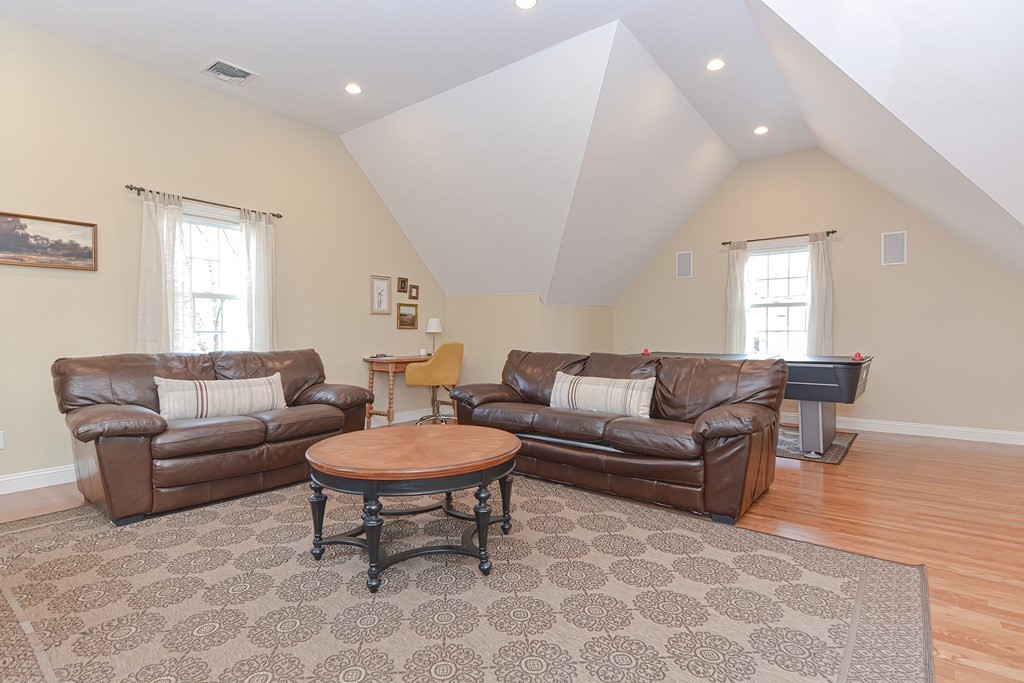 23 Elder Road Needham, MA 02494 - Photo 31 of 41