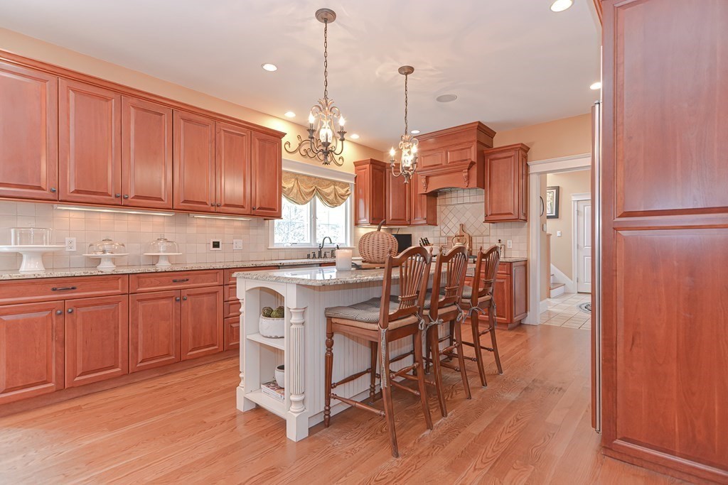 23 Elder Road Needham, MA 02494 - Photo 9 of 41