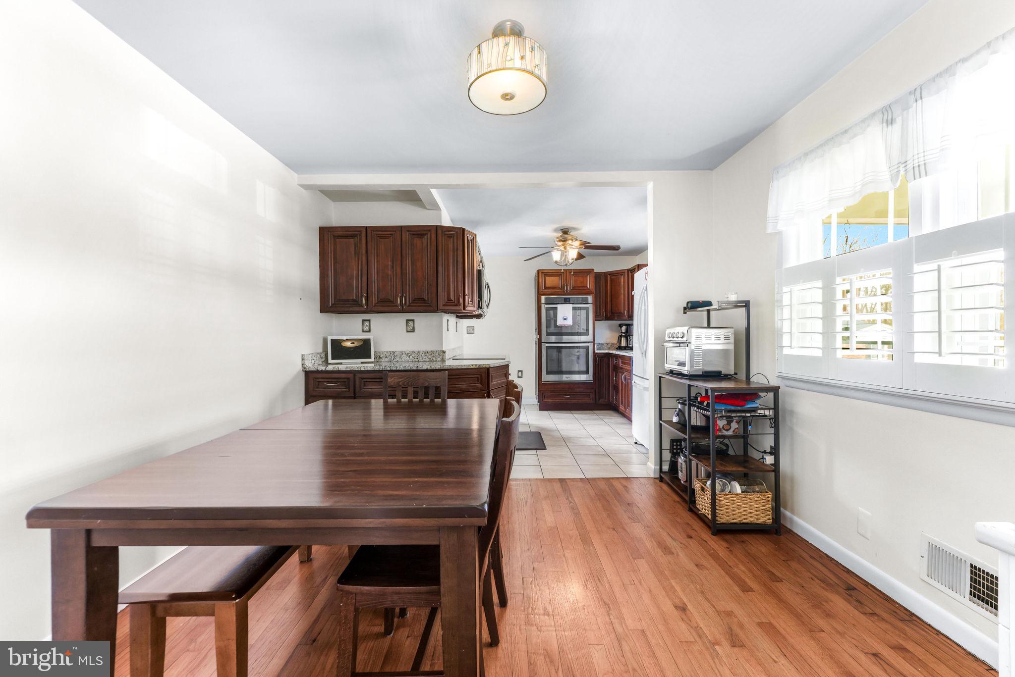 763 Hawthorne Road Linthicum Heights, MD 21090 - Photo 12 of 38