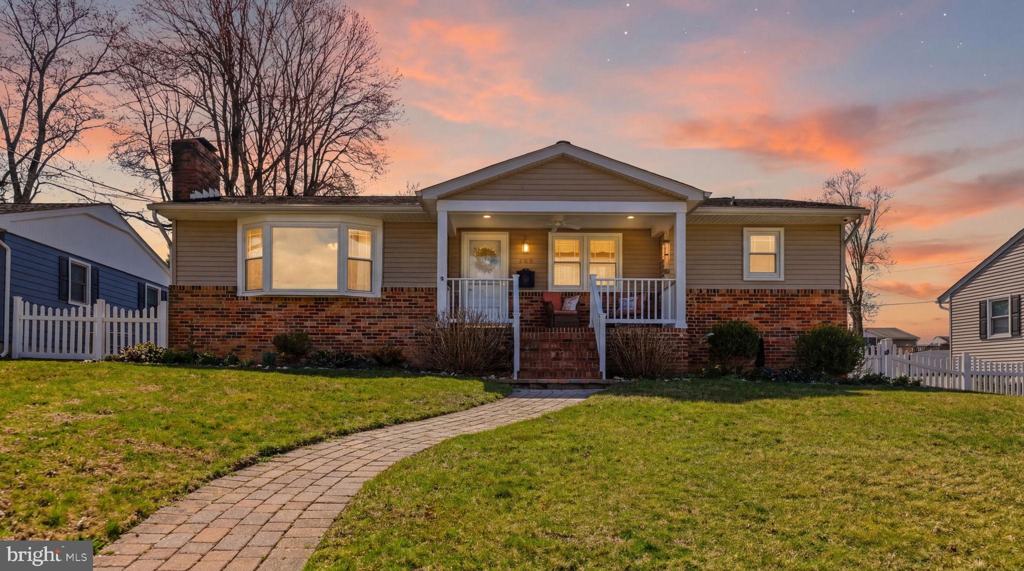 763 Hawthorne Road Linthicum Heights, MD 21090 - Photo 2 of 38