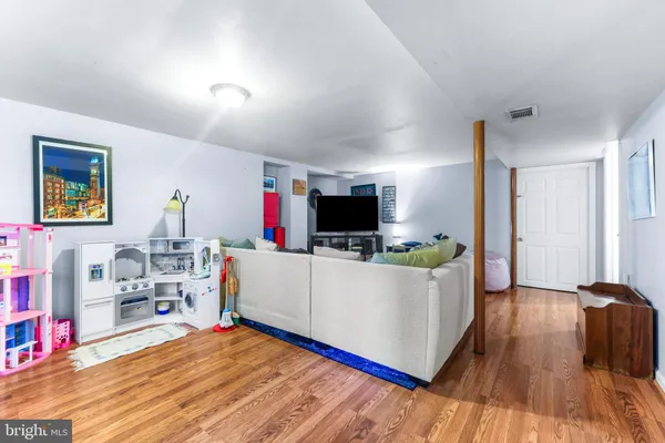 $440,000 | 763 Hawthorne Road, Linthicum Heights, MD 21090