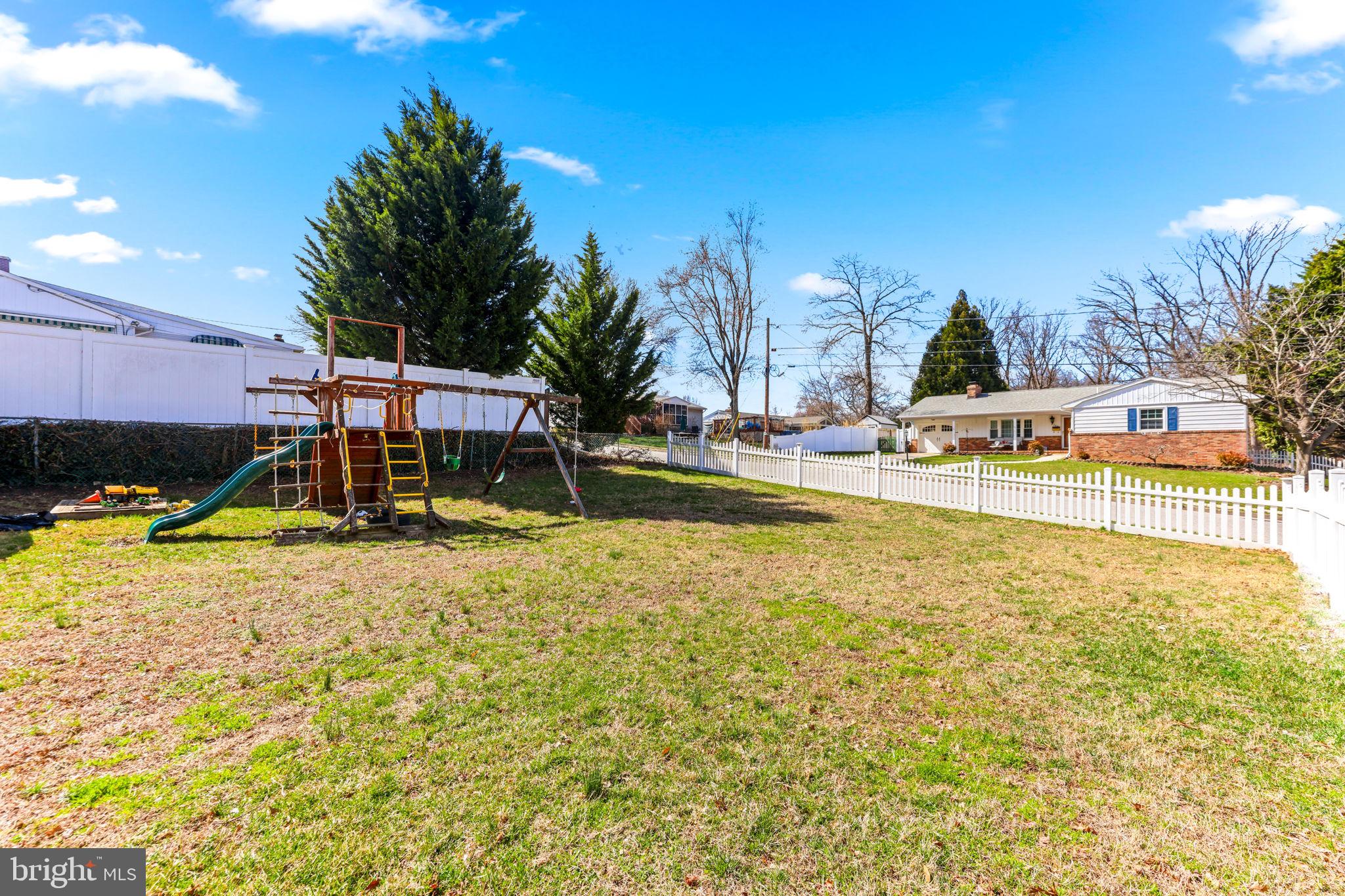 763 Hawthorne Road Linthicum Heights, MD 21090 - Photo 34 of 38