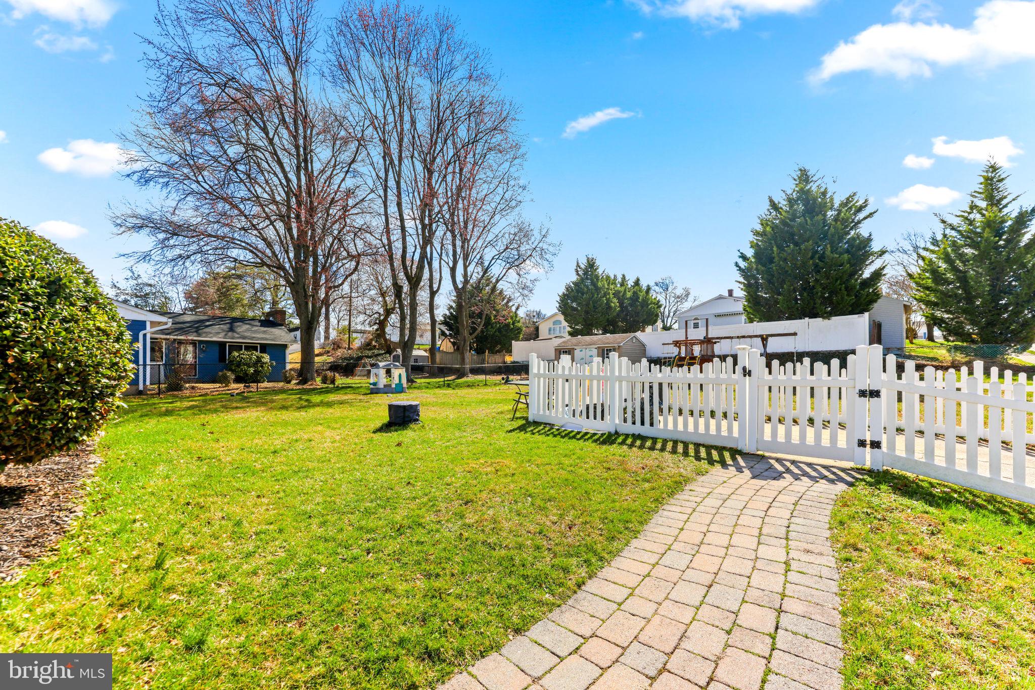 763 Hawthorne Road Linthicum Heights, MD 21090 - Photo 37 of 38