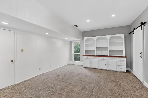 $2,000 | 1824 Cordell Street, Denton, TX 76201