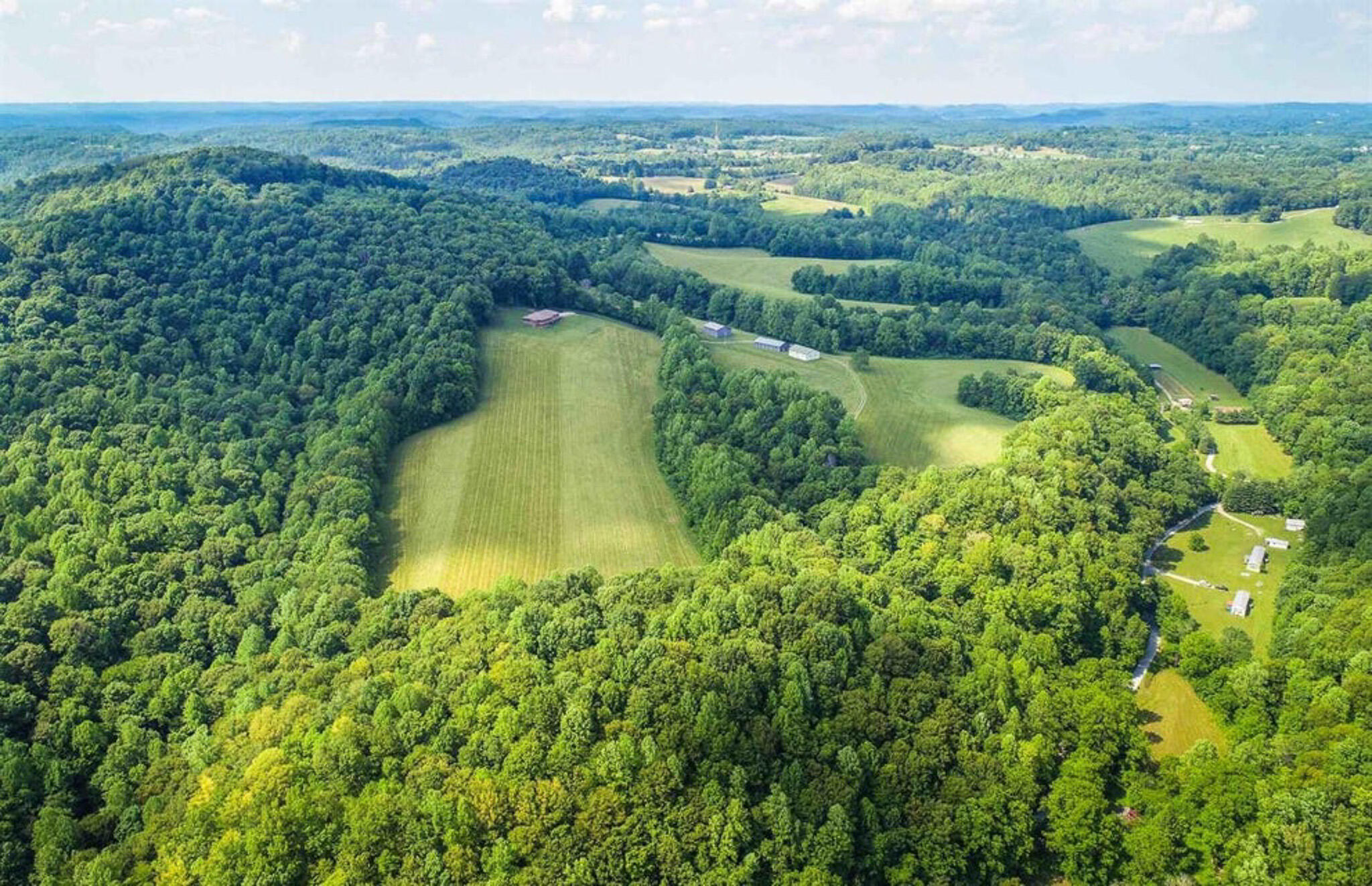 1640 Clear Branch Road Liberty, KY 42539 - Photo 64 of 135 20200917165214001939000000-o