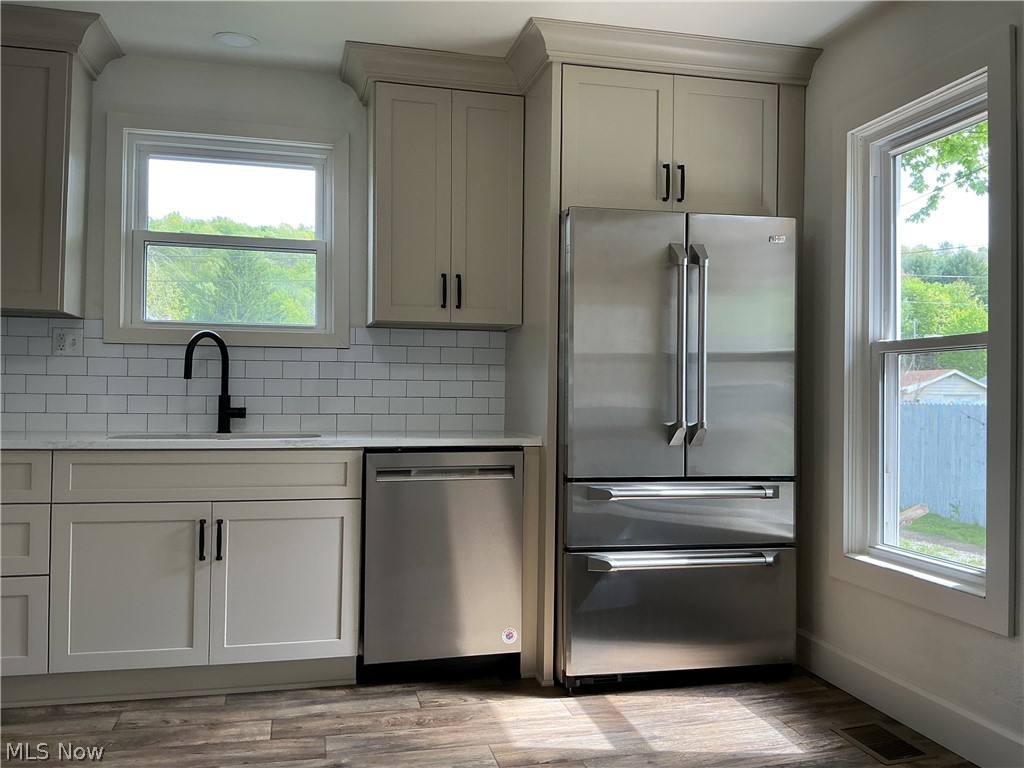 4763 Rutledge Street Southeast Midvale, OH 44653 - Photo 15 of 43 Brand New Kitchen