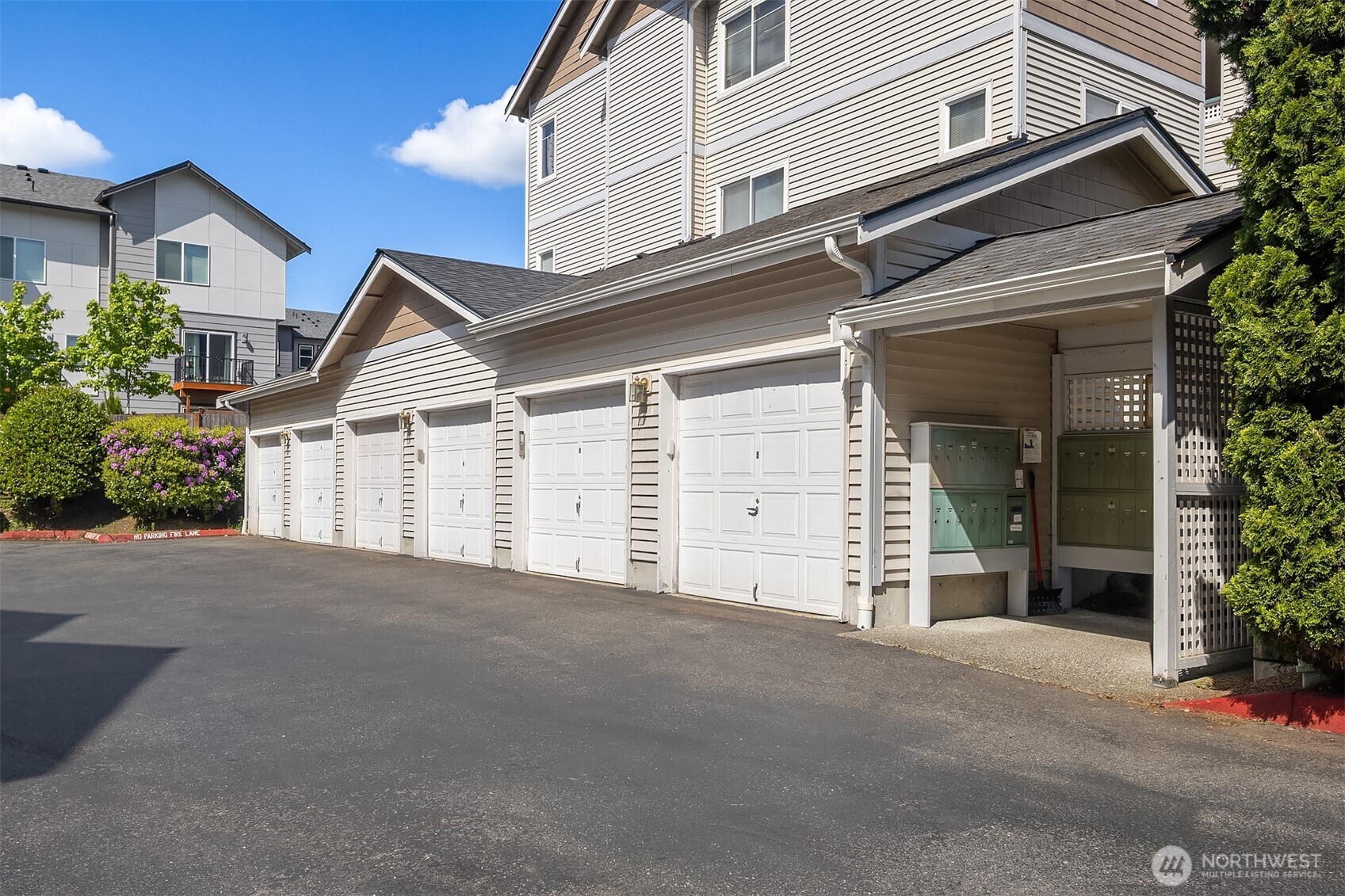 23908 Bothell Everett Highway, Unit A304 Bothell, WA 98021 - Photo 28 of 29