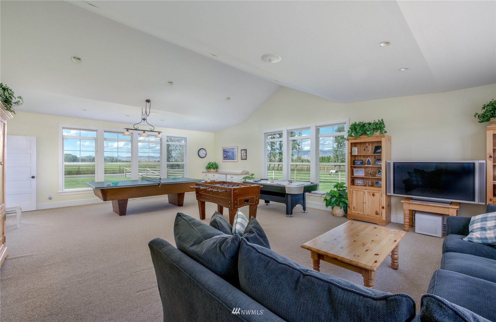 2720 Cove Road Ellensburg, WA 98926 - Photo 15 of 40 Gallery Image 15