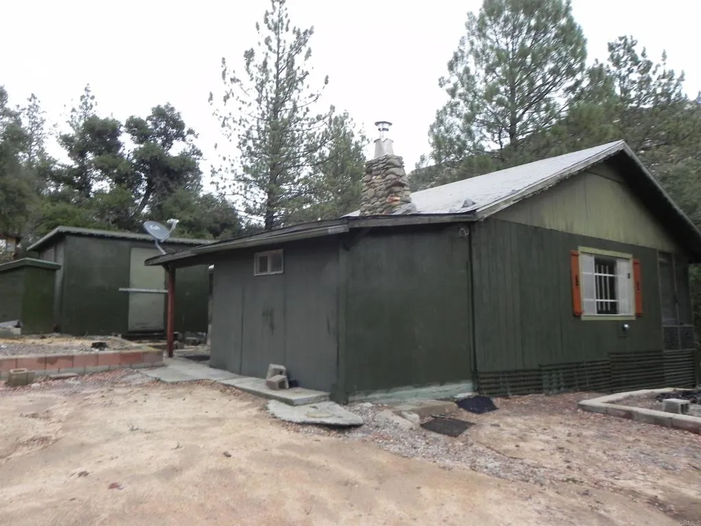 9150 Pine Creek Road Pine Valley, CA 91962 - Photo 2 of 20