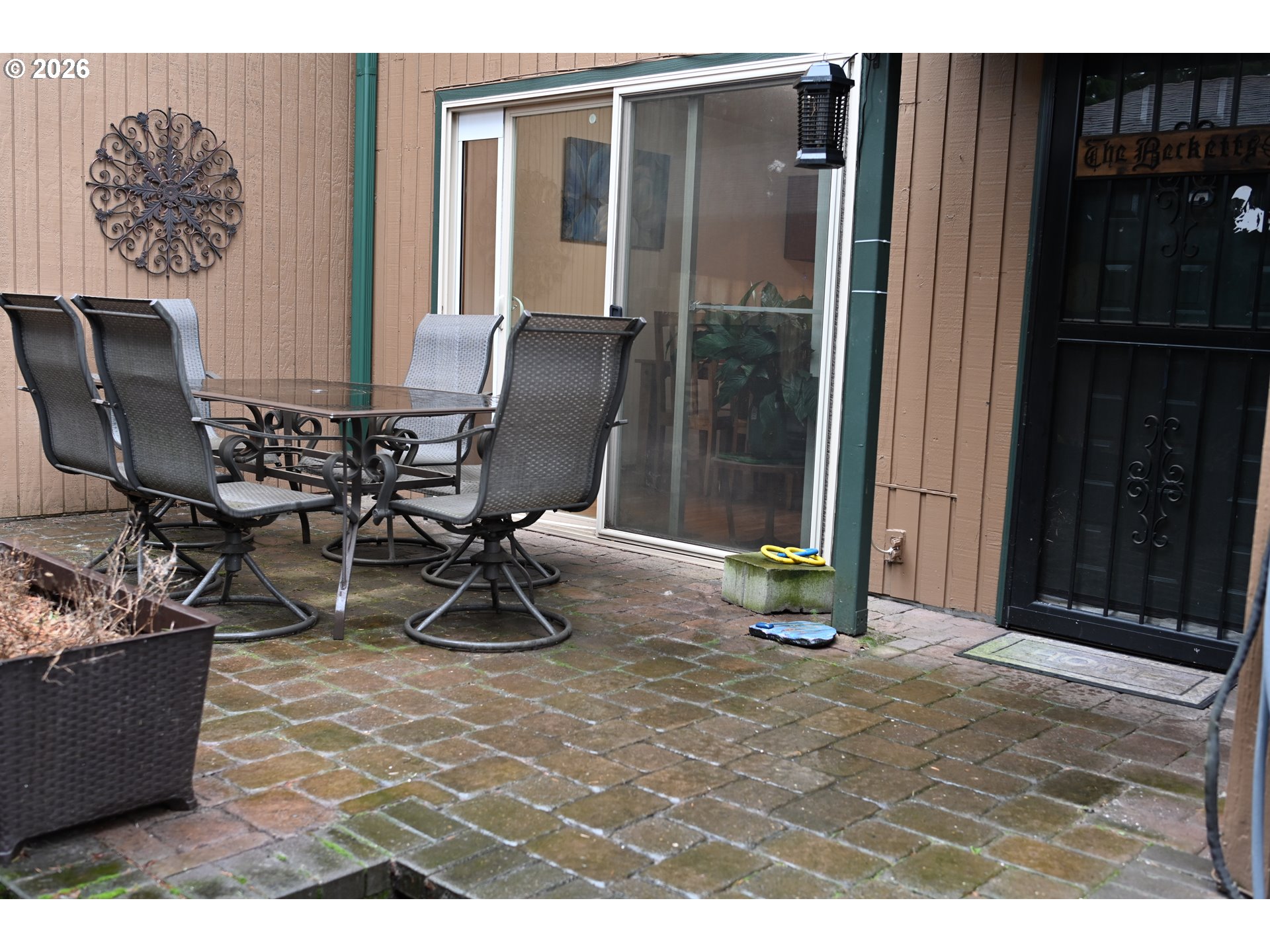 3268 Southeast 153rd Avenue Portland, OR 97236 - Photo 2 of 27 Entrance/Foyer