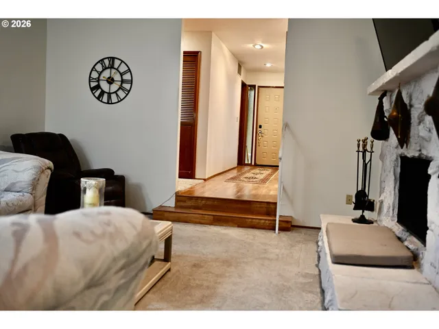 $275,000 | 3268 Southeast 153rd Avenue, Portland, OR 97236