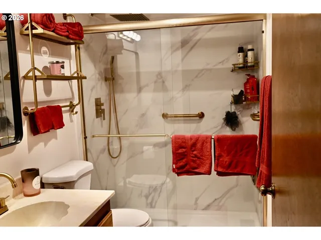 $275,000 | 3268 Southeast 153rd Avenue, Portland, OR 97236