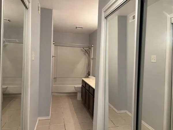 $1,475 | 5902 Marvin Loving Drive, Unit 204, Garland, TX 75043