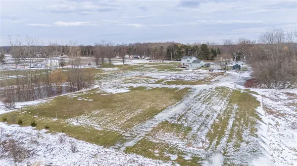 $324,900 | 441 Hamlin Parma Townline Road, Hamlin, NY 14468