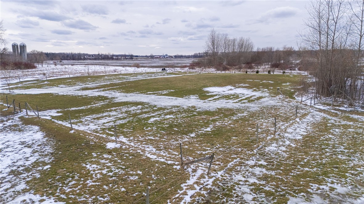 441 Hamlin Parma Townline Road Hamlin, NY 14468 - Photo 8 of 41