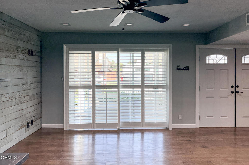 4950 Nautilus Street Oxnard, CA 93035 - Photo 15 of 43 4950 Nautilus-14