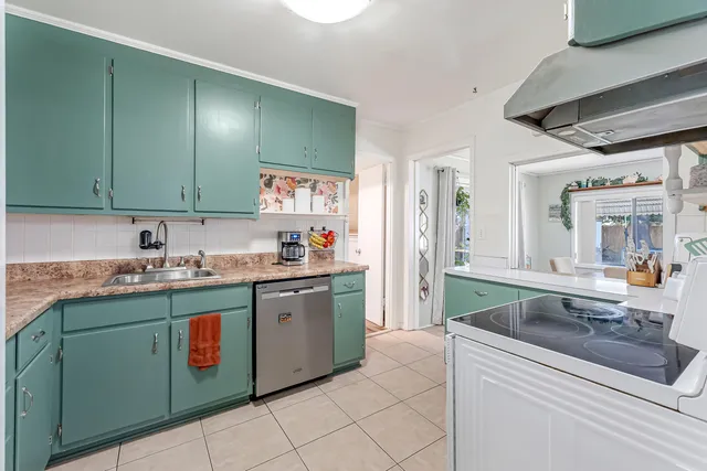 $325,000 | 132 Loizos Drive Northwest, Fort Walton Beach, FL 32548