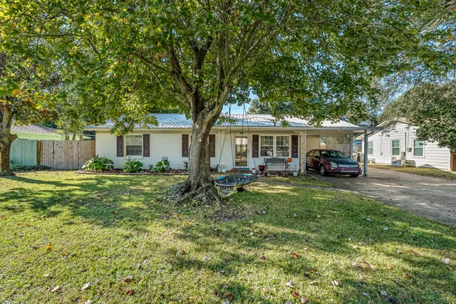 $325,000 | 132 Loizos Drive Northwest, Fort Walton Beach, FL 32548
