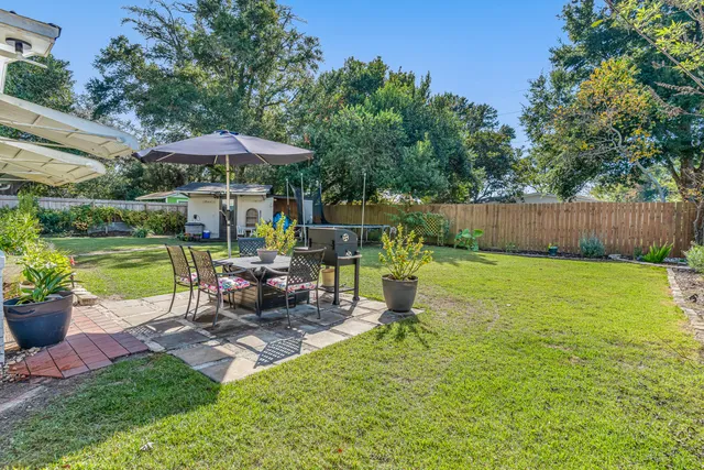 $325,000 | 132 Loizos Drive Northwest, Fort Walton Beach, FL 32548