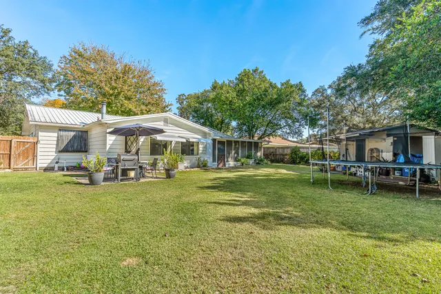 $325,000 | 132 Loizos Drive Northwest, Fort Walton Beach, FL 32548