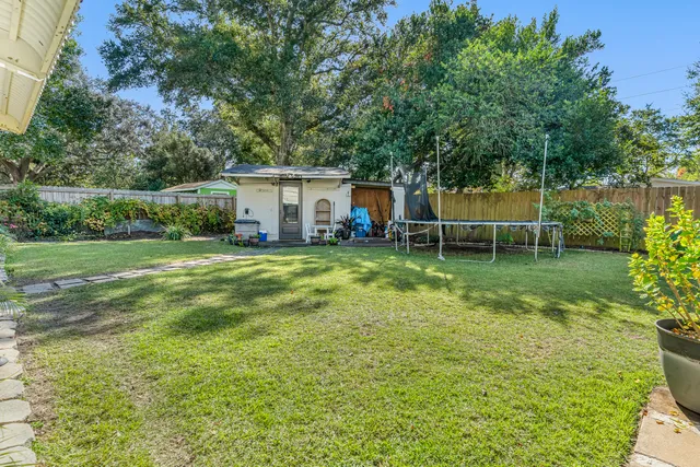 $325,000 | 132 Loizos Drive Northwest, Fort Walton Beach, FL 32548