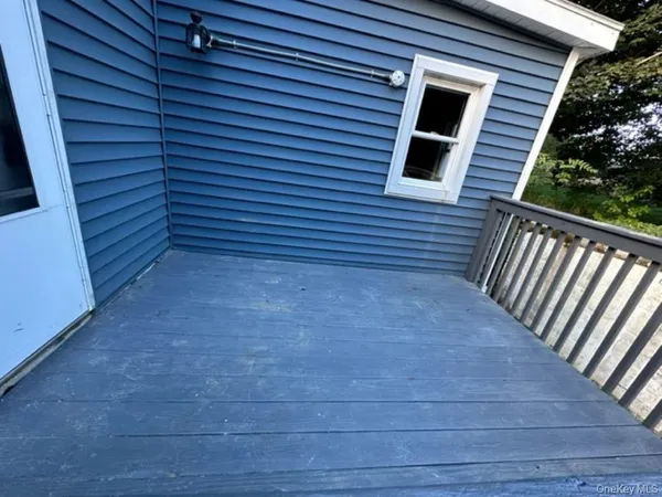 $1,795 | 4 Riverview Avenue, Unit 2, New Windsor, NY 12553