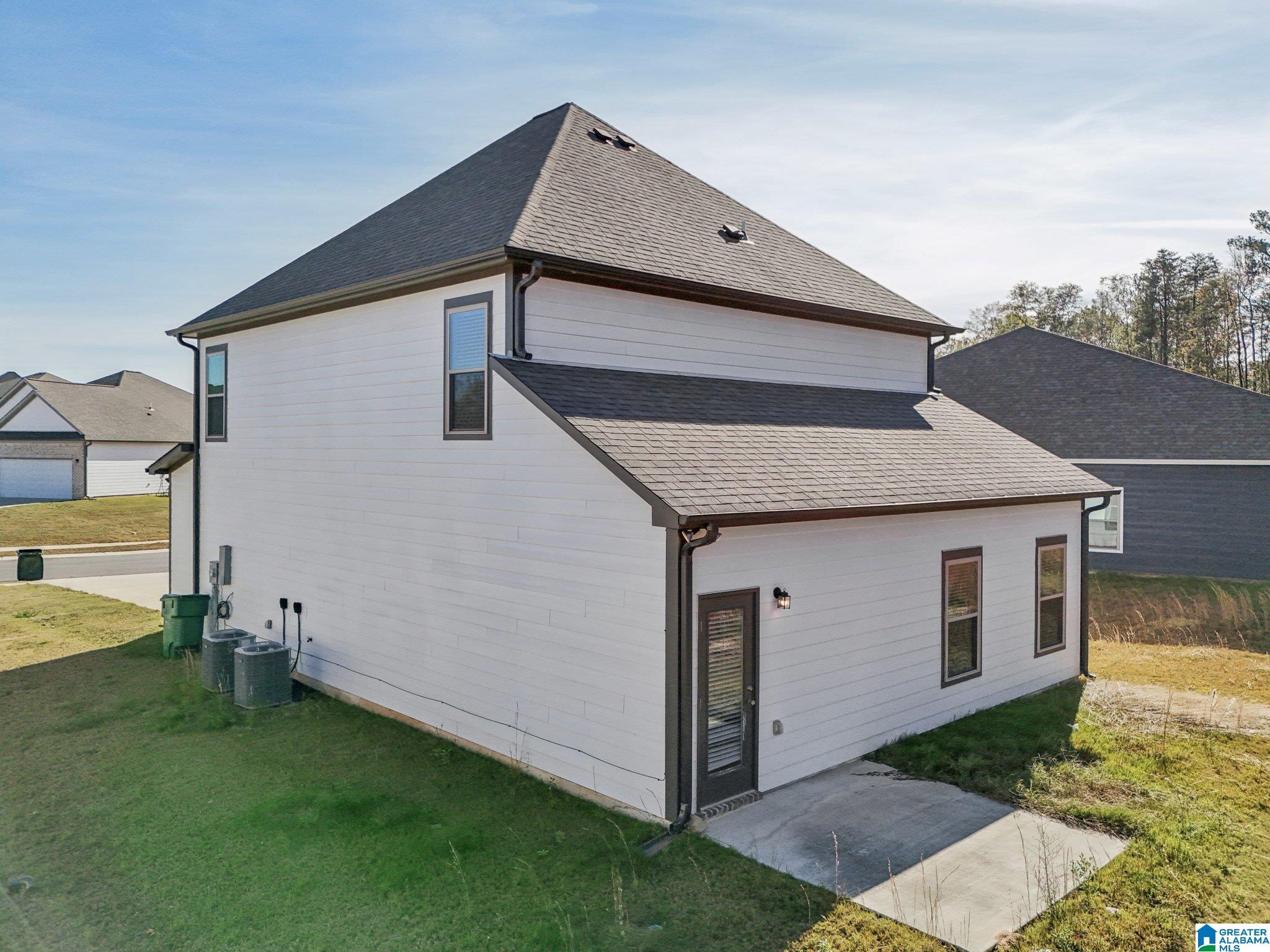175 Ridgeview Circle Jemison, AL 35085 - Photo 26 of 37