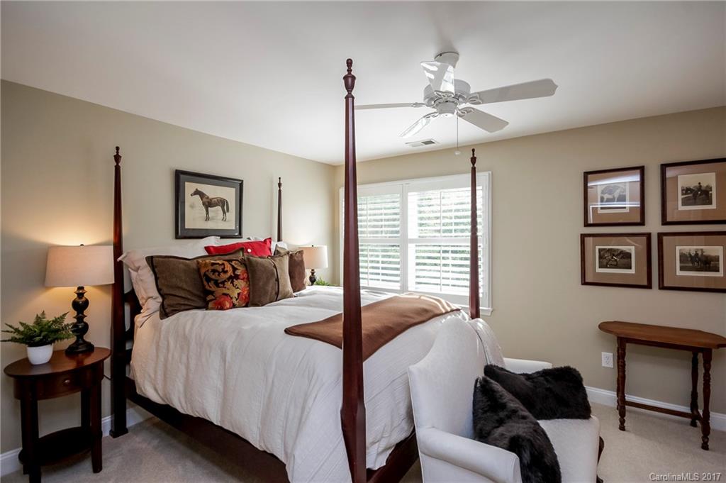 3933 Huckleberry Road Charlotte, NC 28210 - Photo 20 of 24 Gallery Image 20