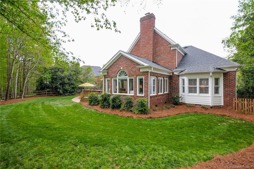 3933 Huckleberry Road Charlotte, NC 28210 - Photo 23 of 24 Gallery Image 23