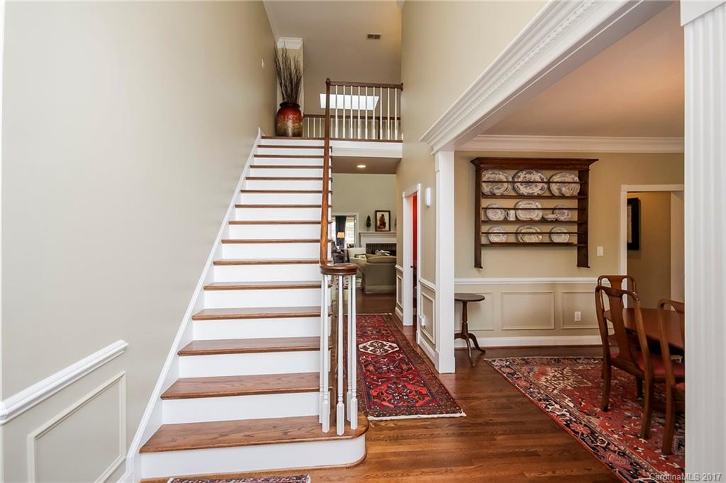3933 Huckleberry Road Charlotte, NC 28210 - Photo 4 of 24 Gallery Image 4