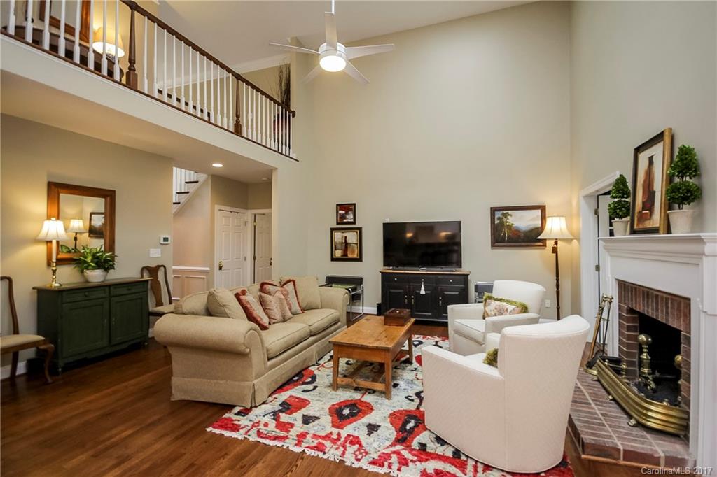 3933 Huckleberry Road Charlotte, NC 28210 - Photo 8 of 24 Gallery Image 8
