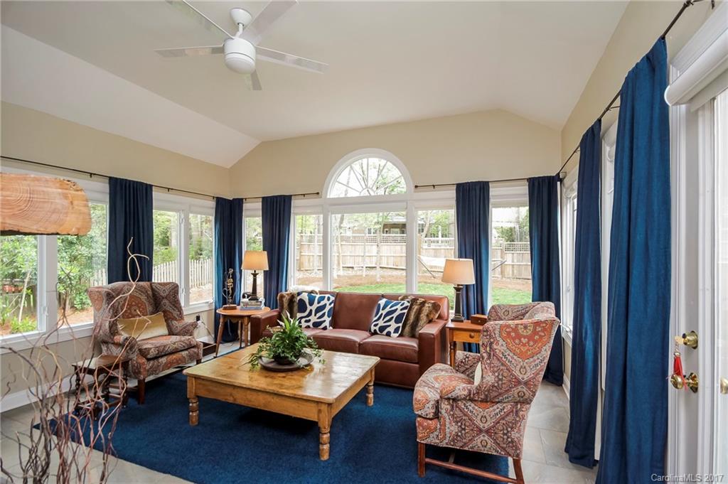 3933 Huckleberry Road Charlotte, NC 28210 - Photo 10 of 24 Gallery Image 10