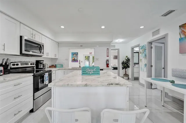 $6,000 | 218 Southeast 4th Street, Dania Beach, FL 33004