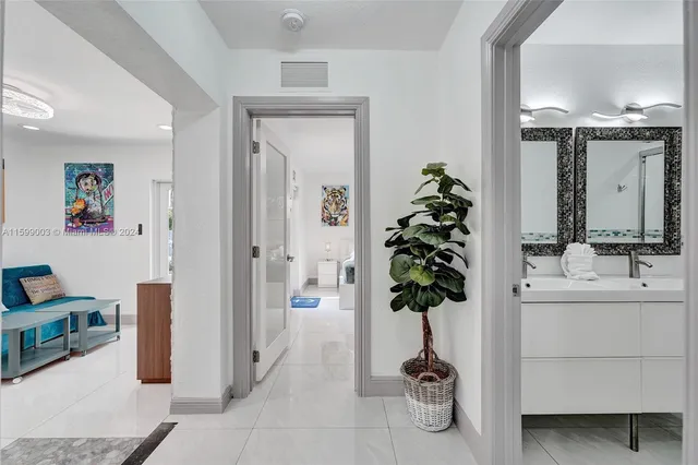 $6,250 | 218 Southeast 4th Street, Dania Beach, FL 33004